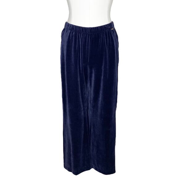 St. John Spa Blue Velvet Sweatpants - Picture 3 of 13